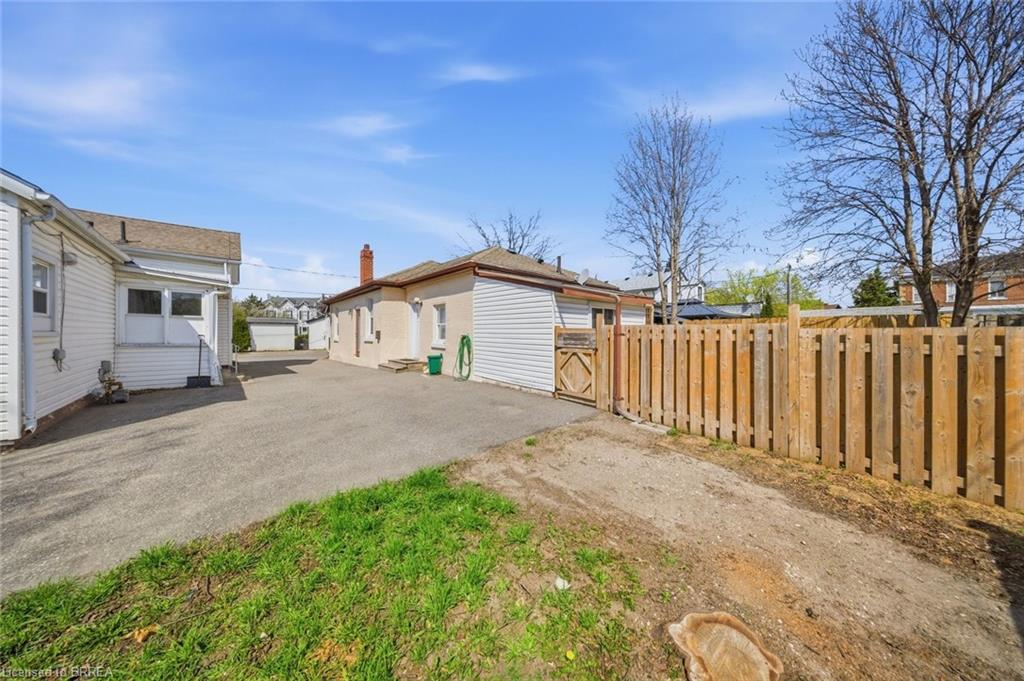 103 Queen Street Property Photo 21