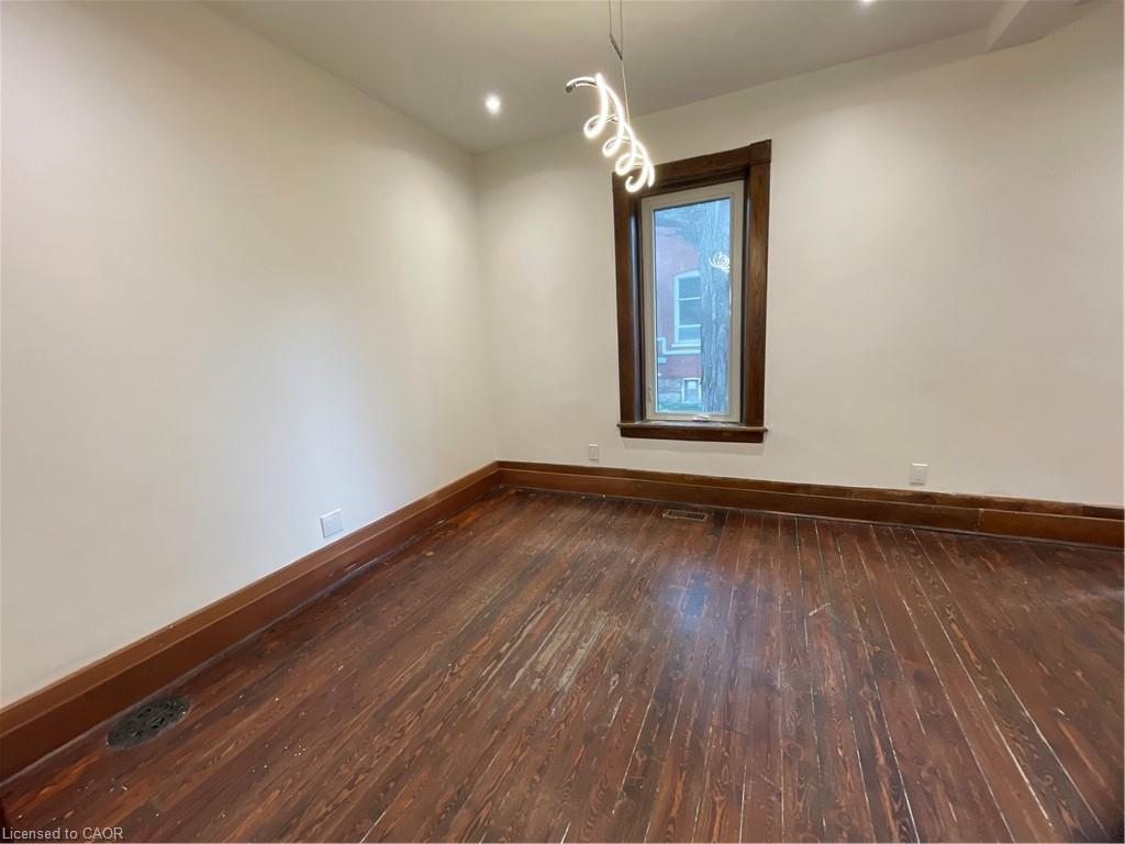 245 Lowther Street S Property Photo 15