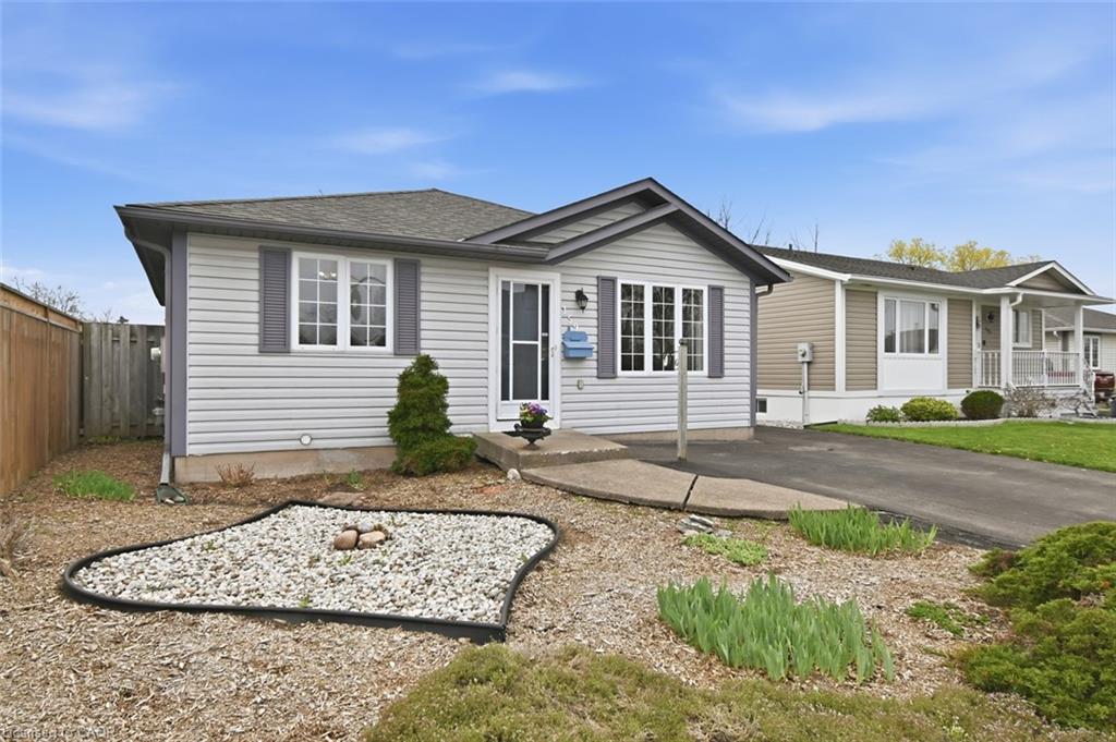 159 Nelles Road Property Photo 2
