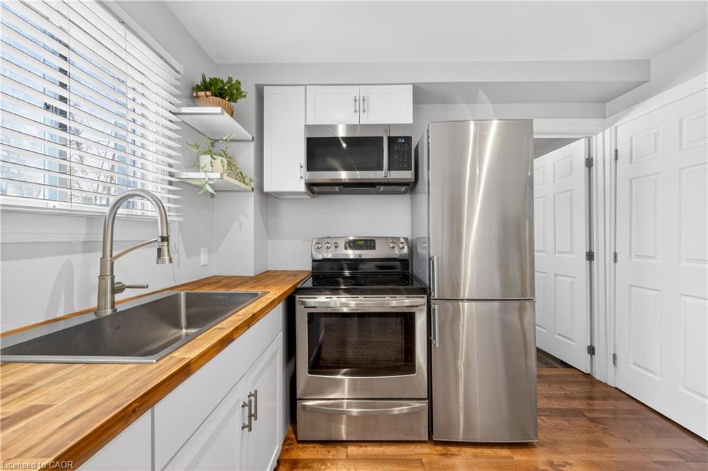 113 Niagara Street Property Photo 10