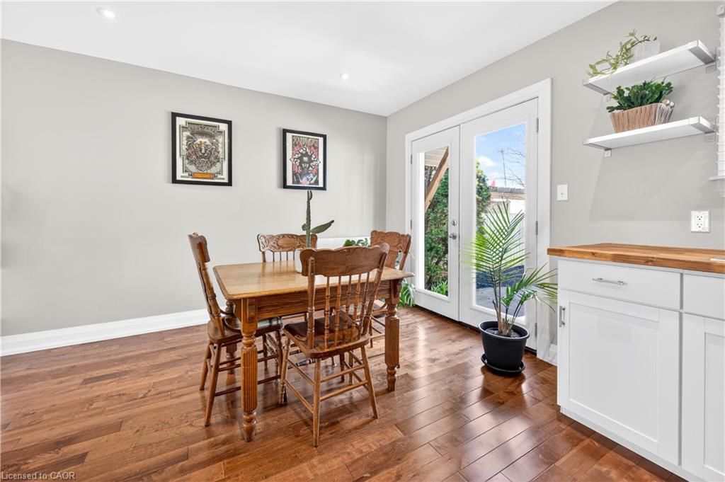 113 Niagara Street Property Photo 17