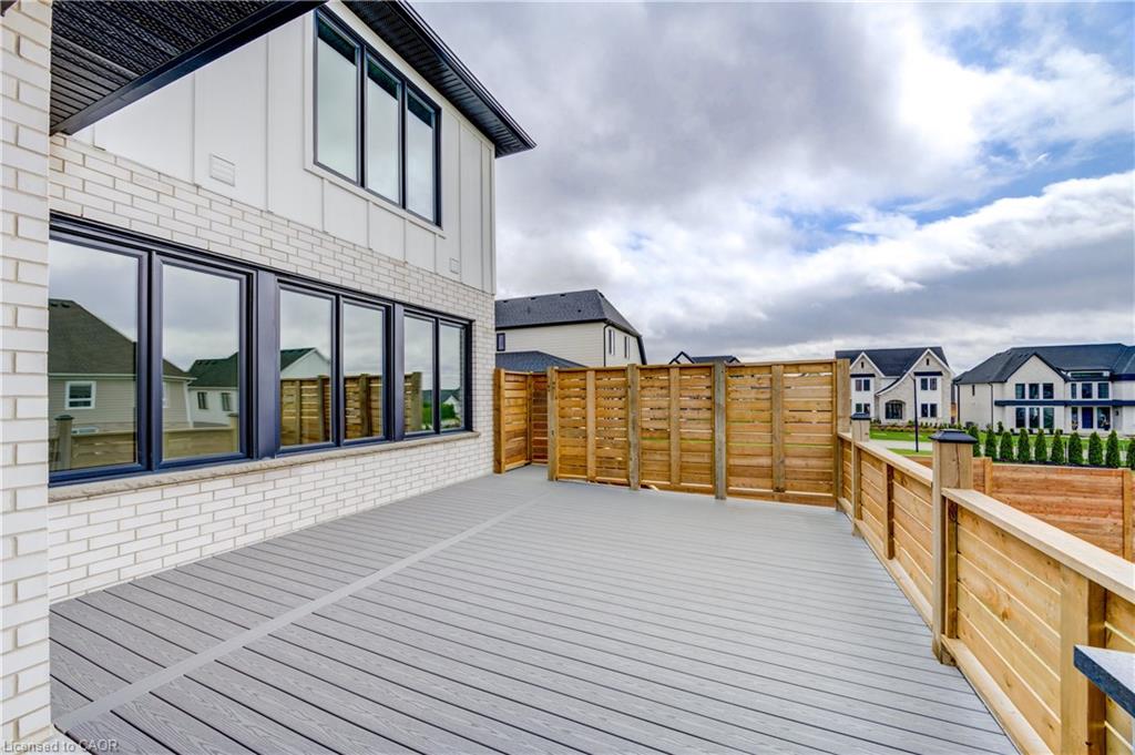 8 Edgeview Crescent Property Photo 18