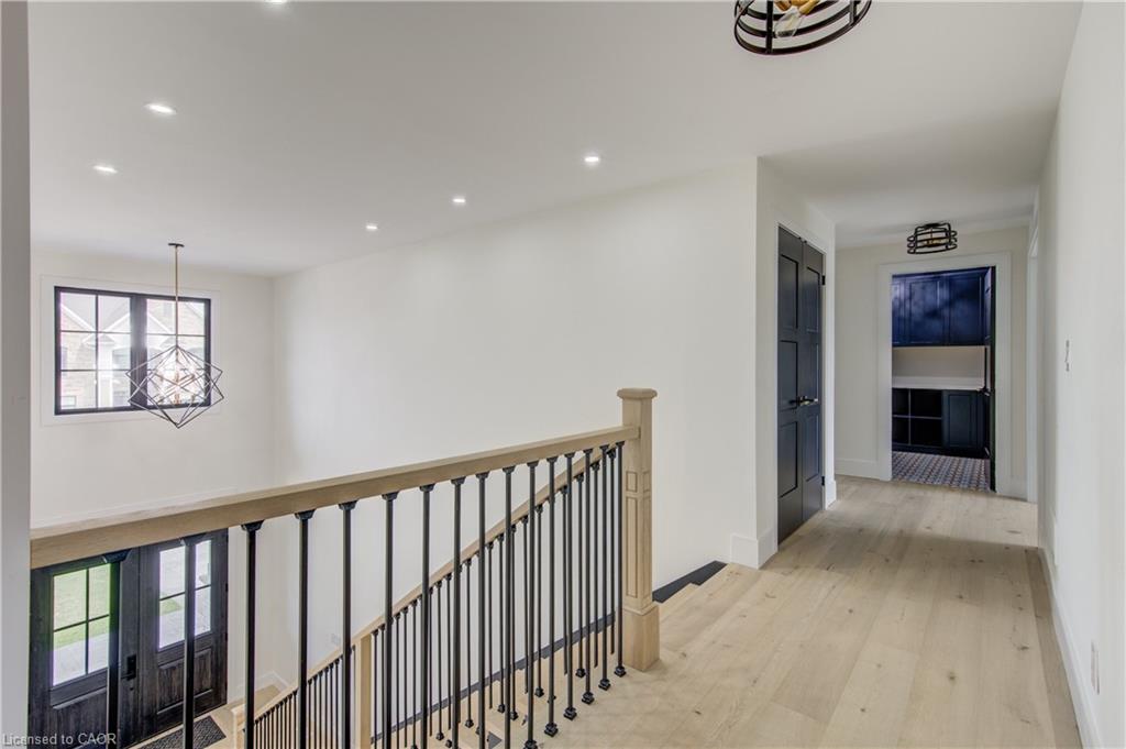 8 Edgeview Crescent Property Photo 27