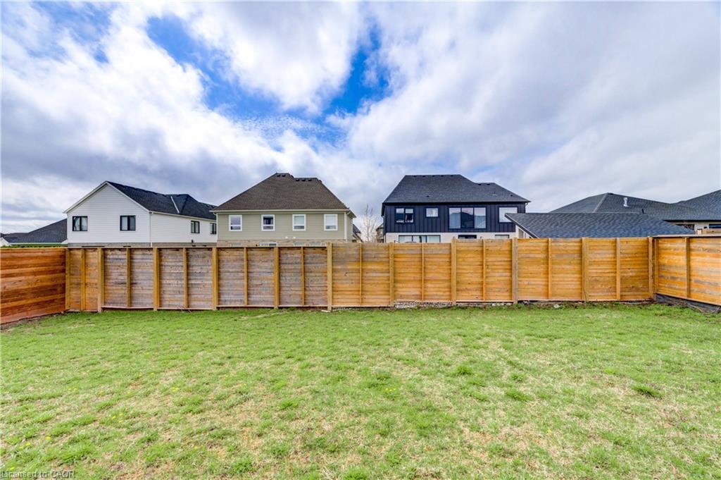 8 Edgeview Crescent Property Photo 47