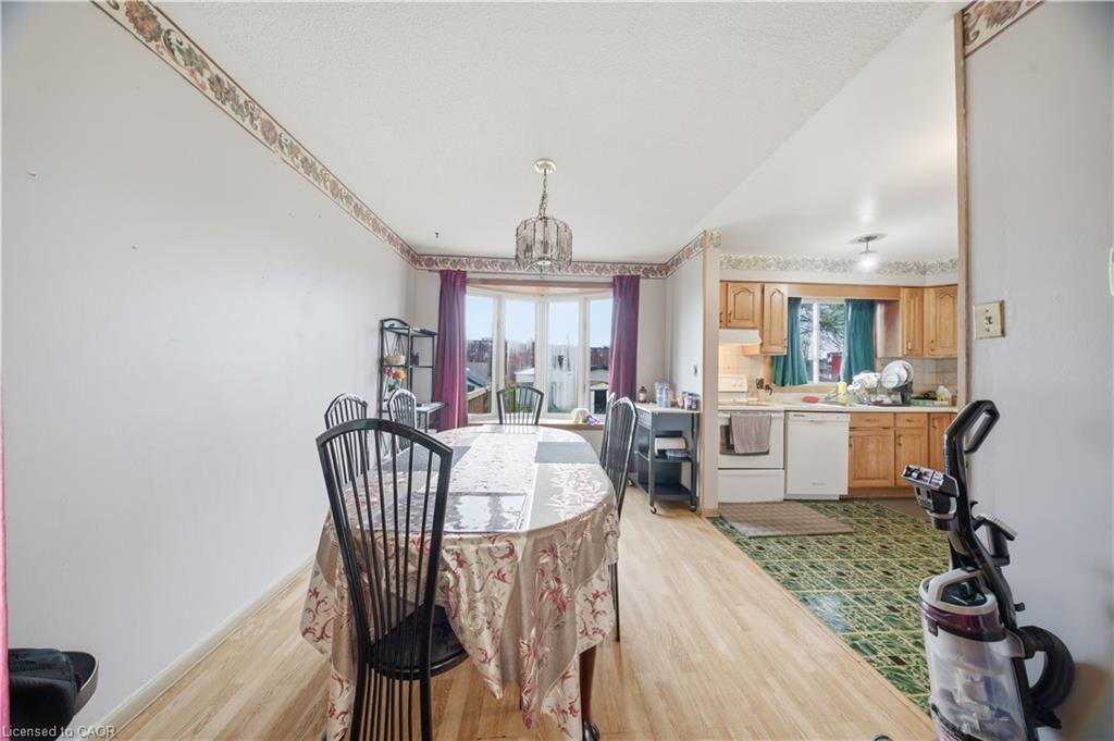 116 Gainsborough Road Property Photo 7