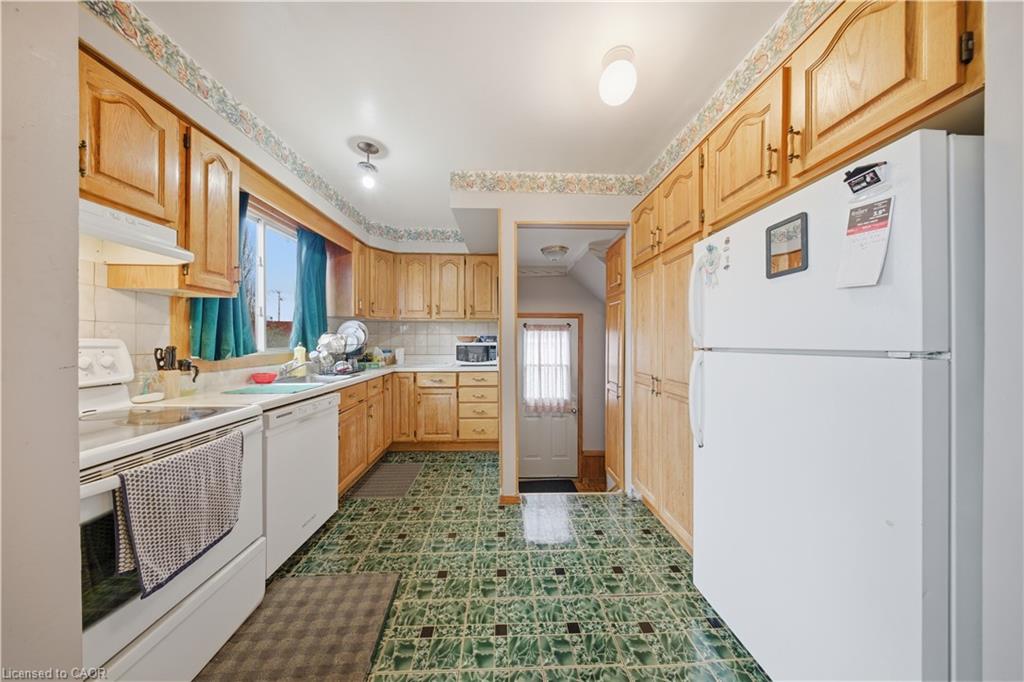 116 Gainsborough Road Property Photo 8