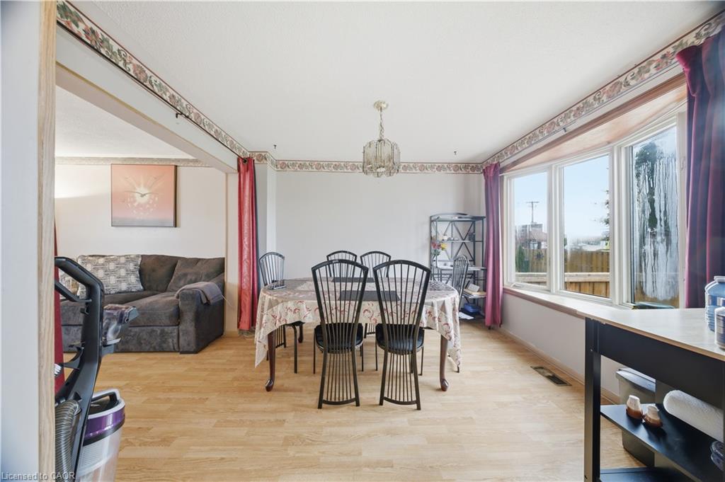 116 Gainsborough Road Property Photo 10
