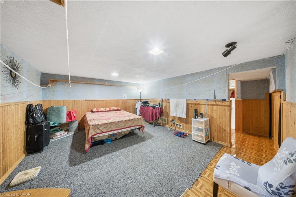 116 Gainsborough Road Property Photo 13