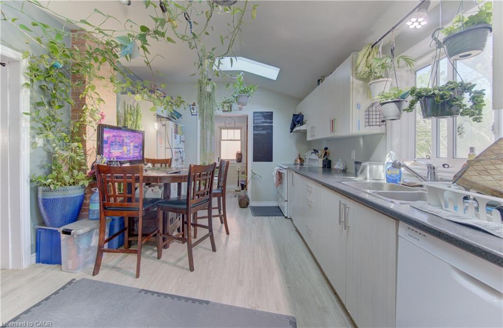 48 Breithaupt Street Property Photo 16
