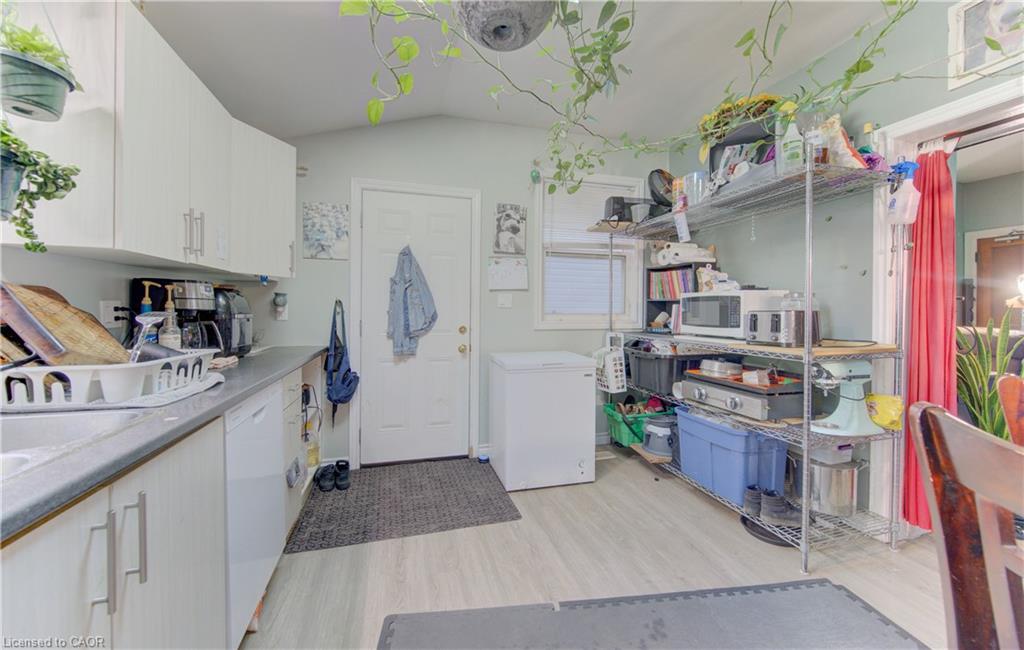 48 Breithaupt Street Property Photo 17