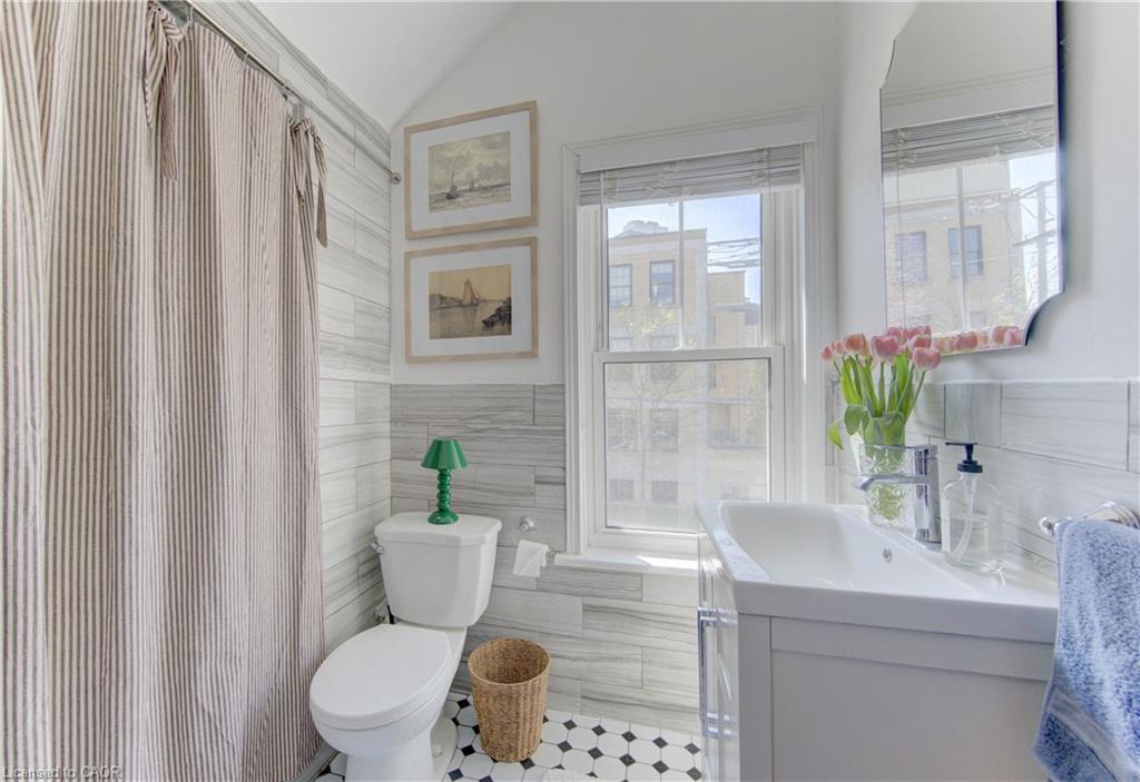 48 Breithaupt Street Property Photo 31