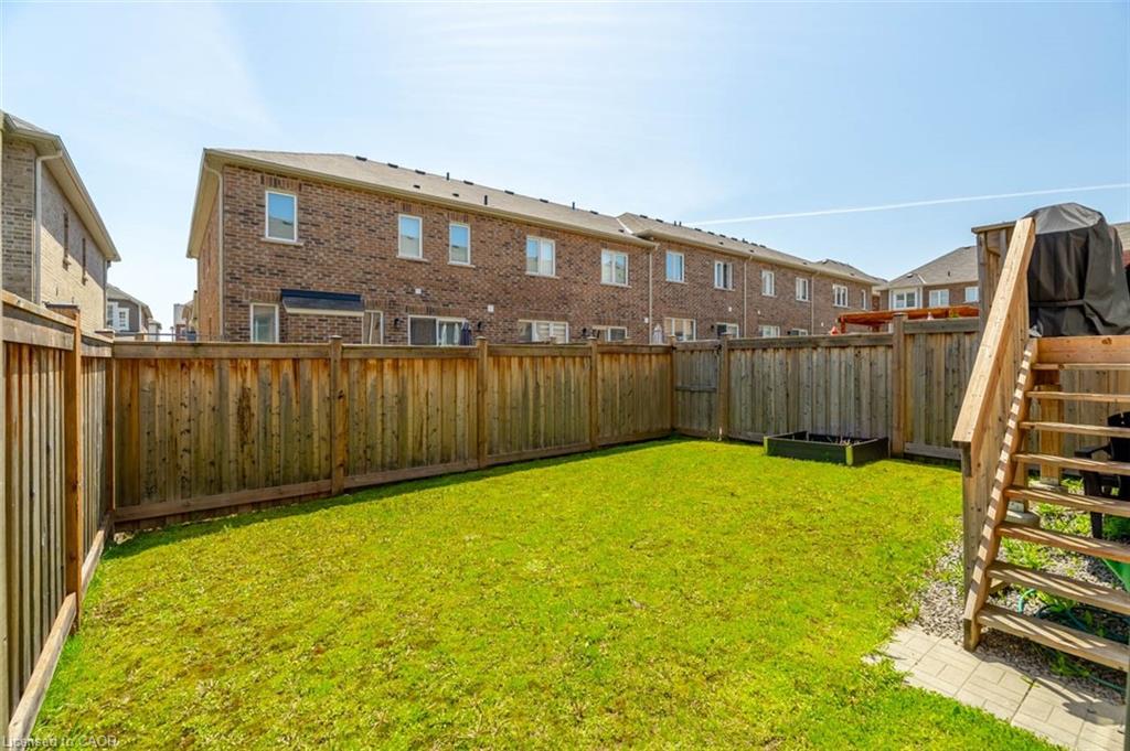 292 Gillett Point Property Photo 24