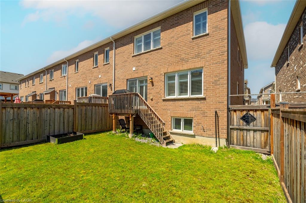 292 Gillett Point Property Photo 25