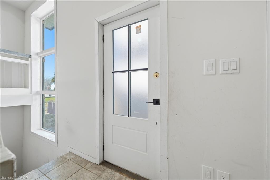42 Fatima Court Property Photo 5