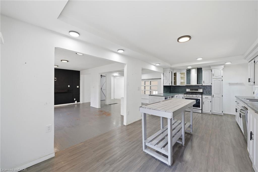 42 Fatima Court Property Photo 13
