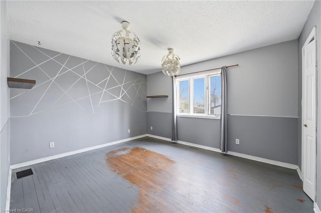42 Fatima Court Property Photo 23