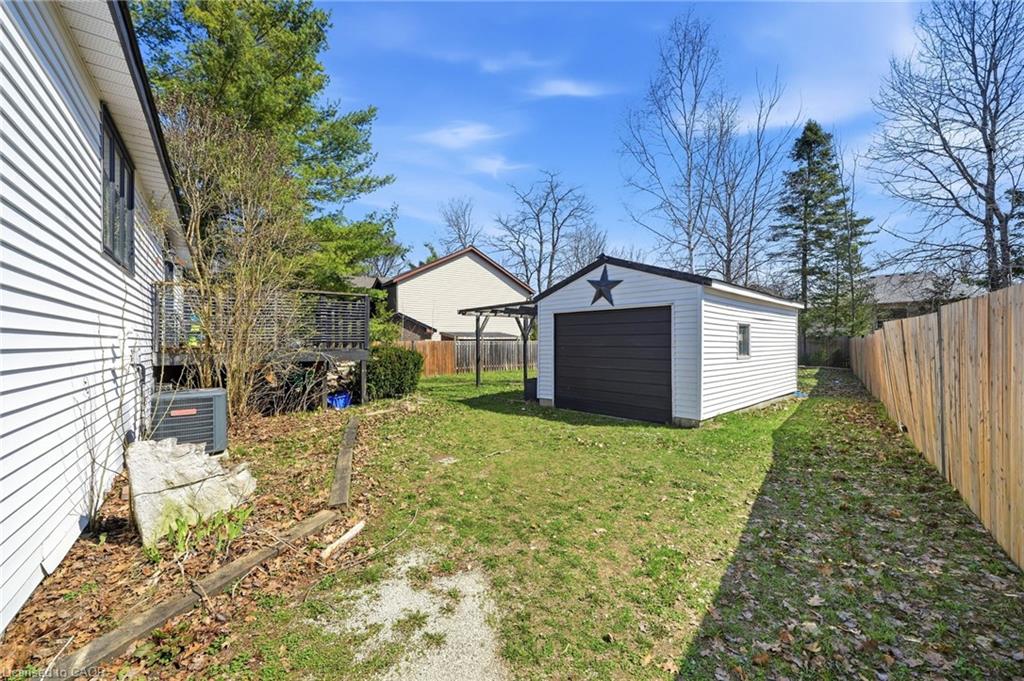 42 Fatima Court Property Photo 38
