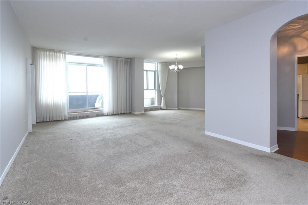 1708-5250 Lakeshore Road Property Photo 12