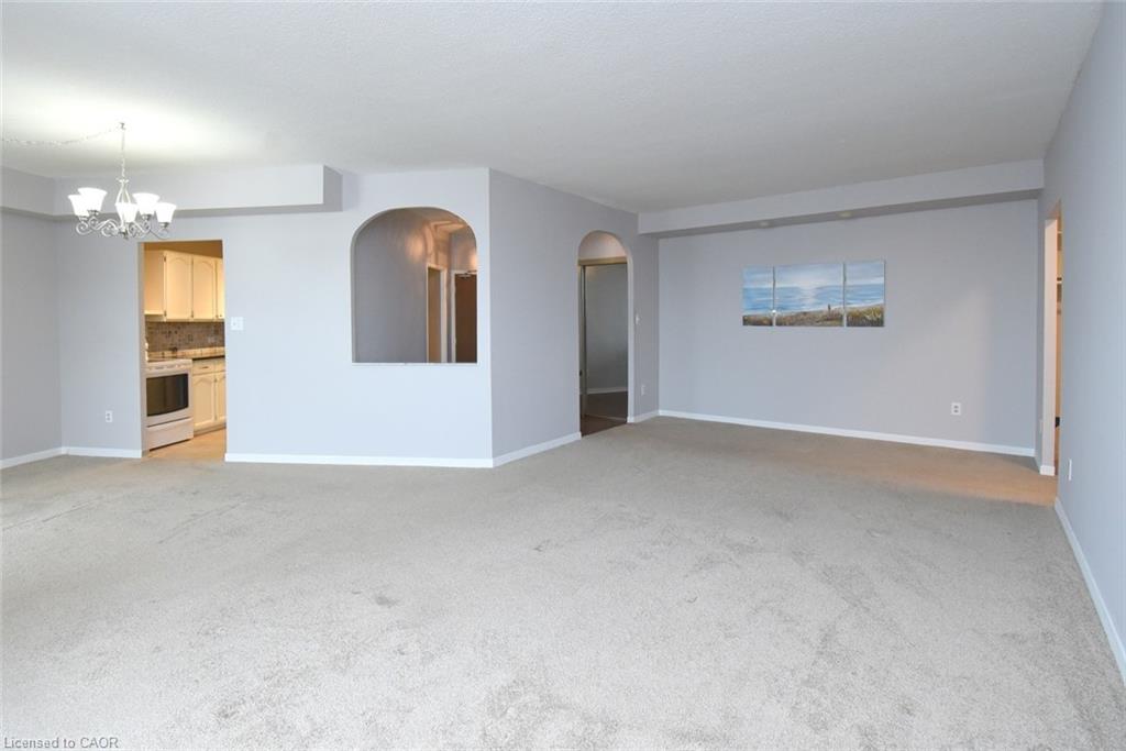 1708-5250 Lakeshore Road Property Photo 14