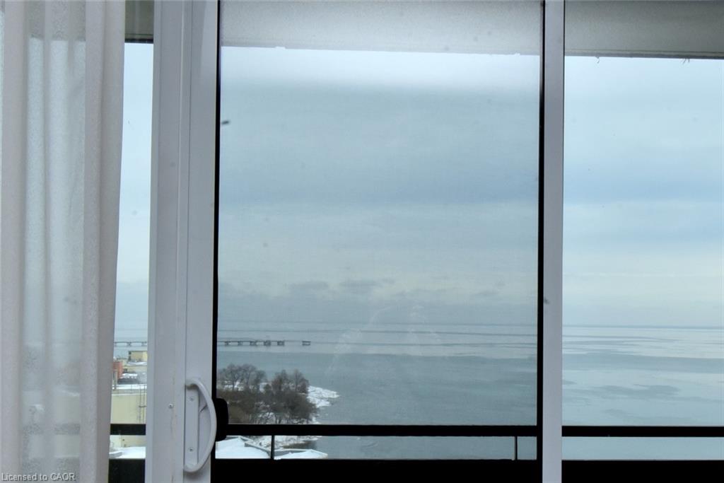 1708-5250 Lakeshore Road Property Photo 15