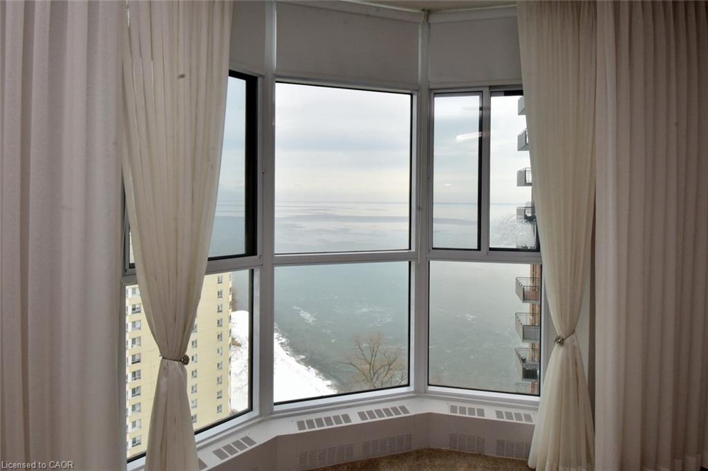 1708-5250 Lakeshore Road Property Photo 32