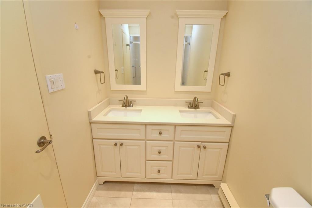 1708-5250 Lakeshore Road Property Photo 34