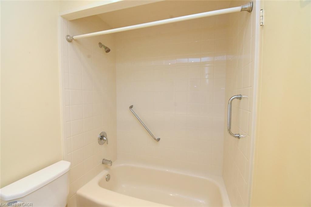 1708-5250 Lakeshore Road Property Photo 35