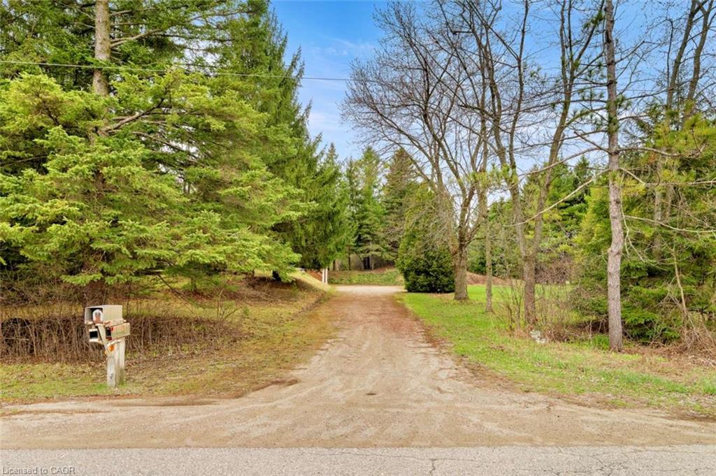 4620 Sideroad 20 N Road Property Photo 3