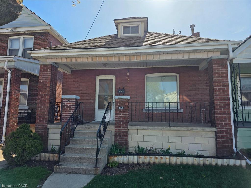 214 Fairfield Avenue Property Photo 1
