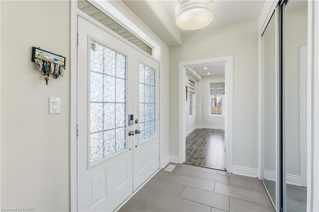 57 Thompson Road Property Photo 4