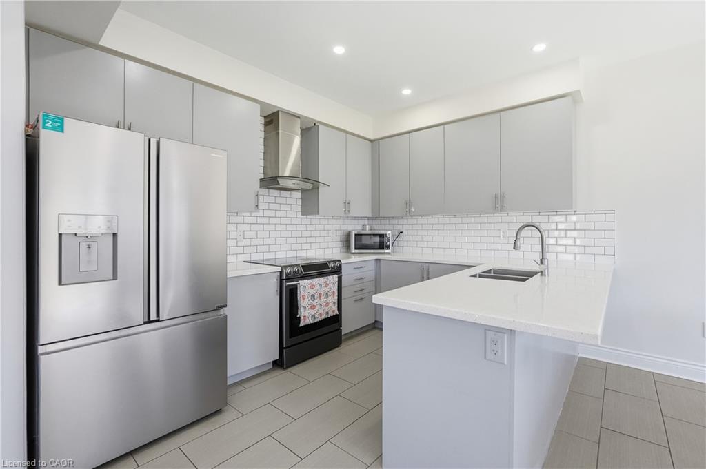 57 Thompson Road Property Photo 10