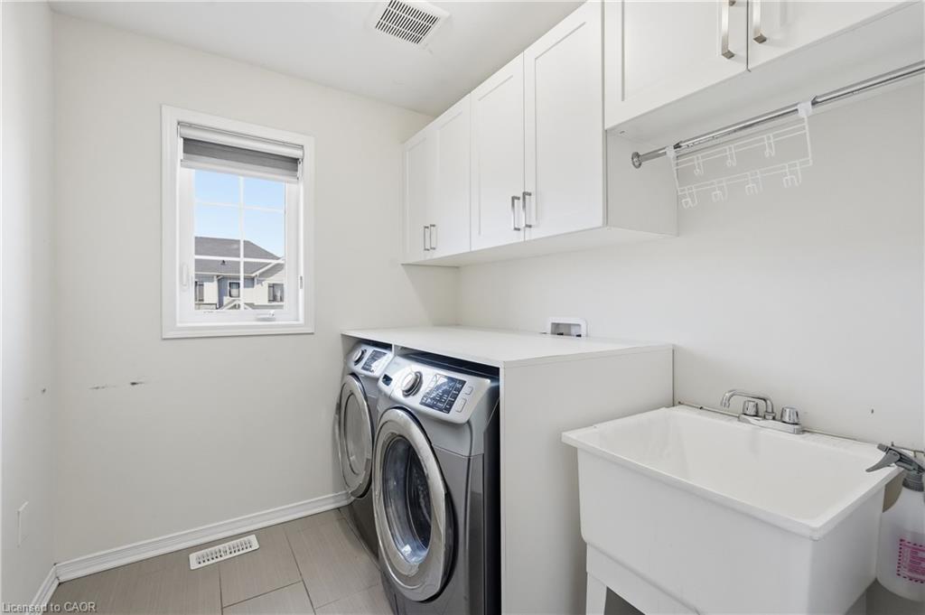 57 Thompson Road Property Photo 16