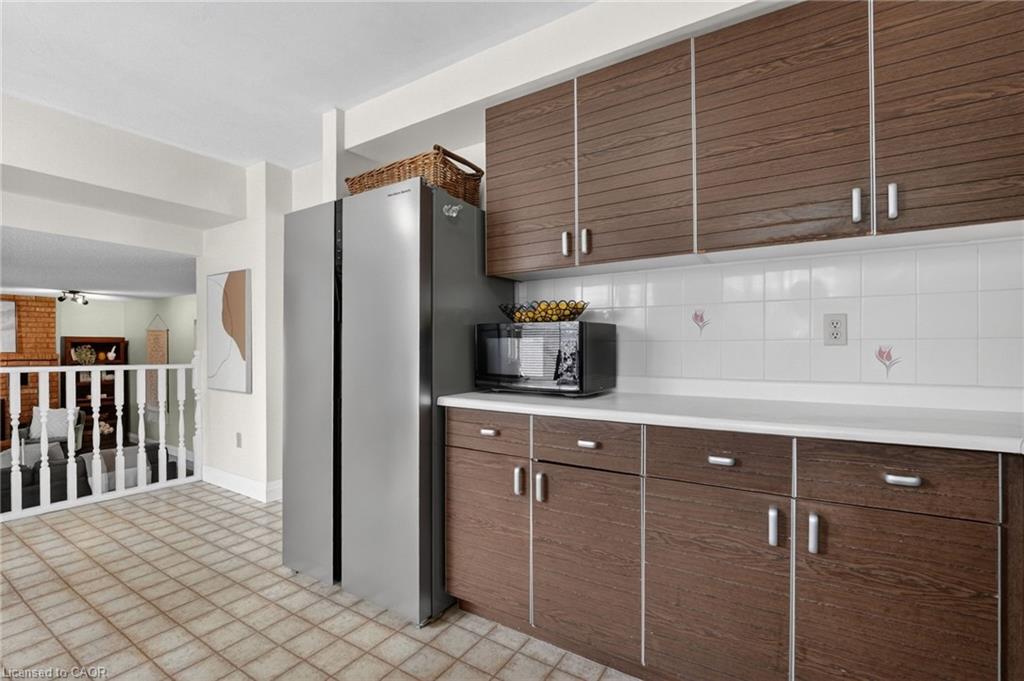 4502 Green Meadow Boulevard Property Photo 14