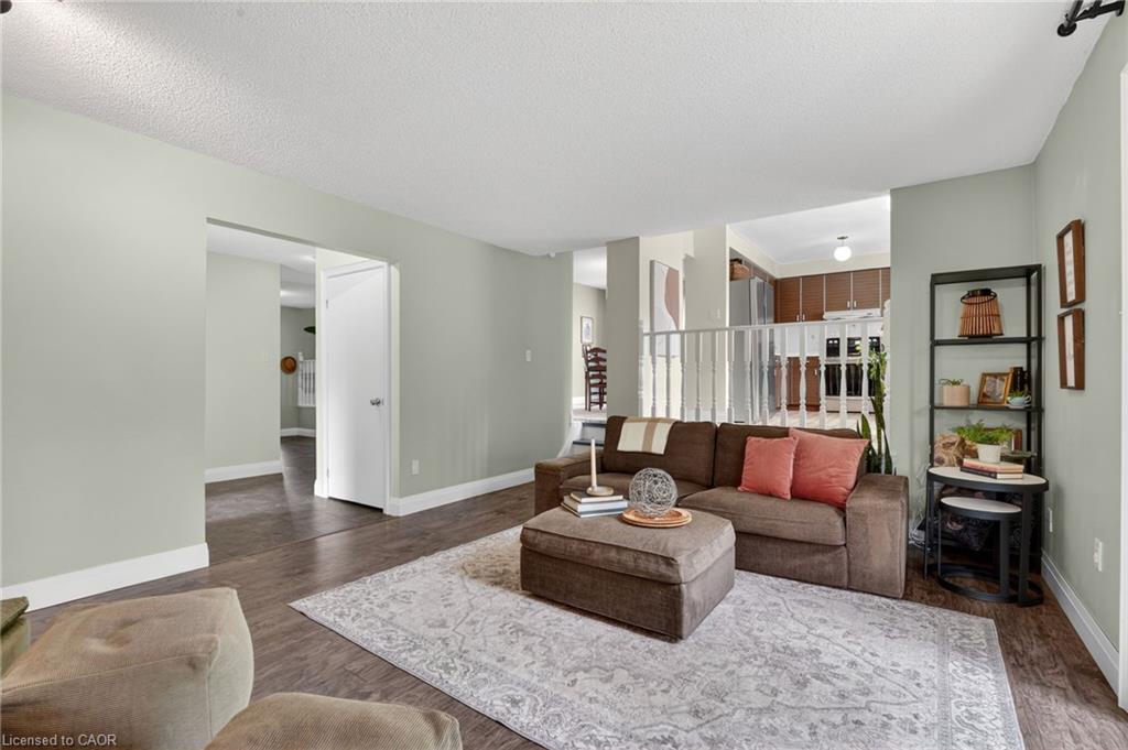 4502 Green Meadow Boulevard Property Photo 17