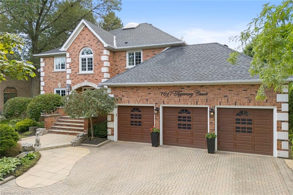1617 Tipperary Court Property Photo 3