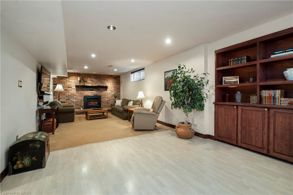 1617 Tipperary Court Property Photo 34