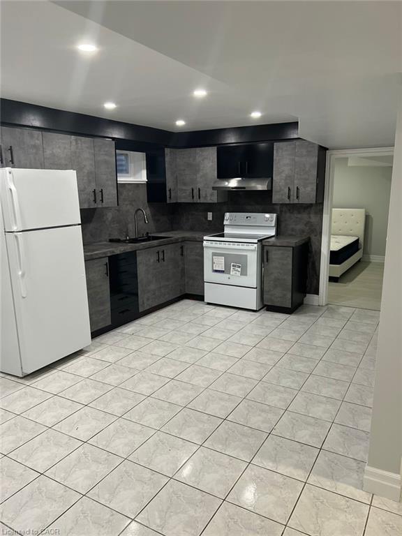 15 Ivory Court Property Photo 14