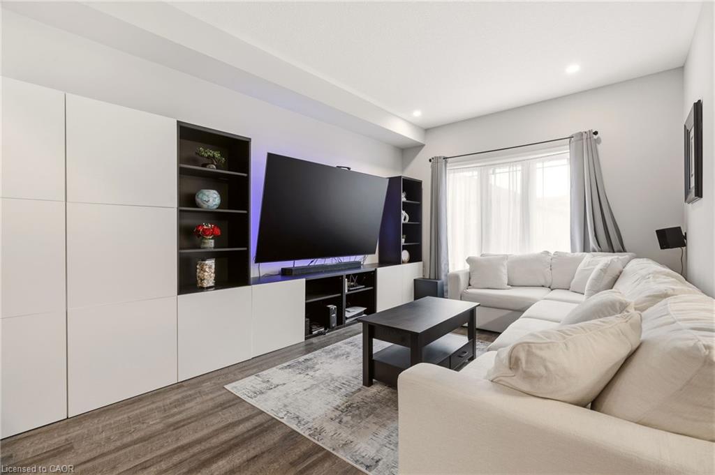 58 Waterlily Way Property Photo 10