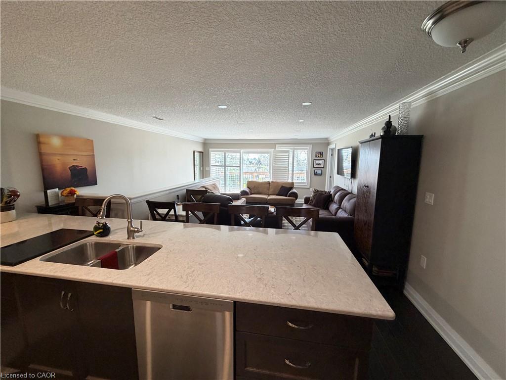 31 Bishop Tonnos Way Property Photo 8