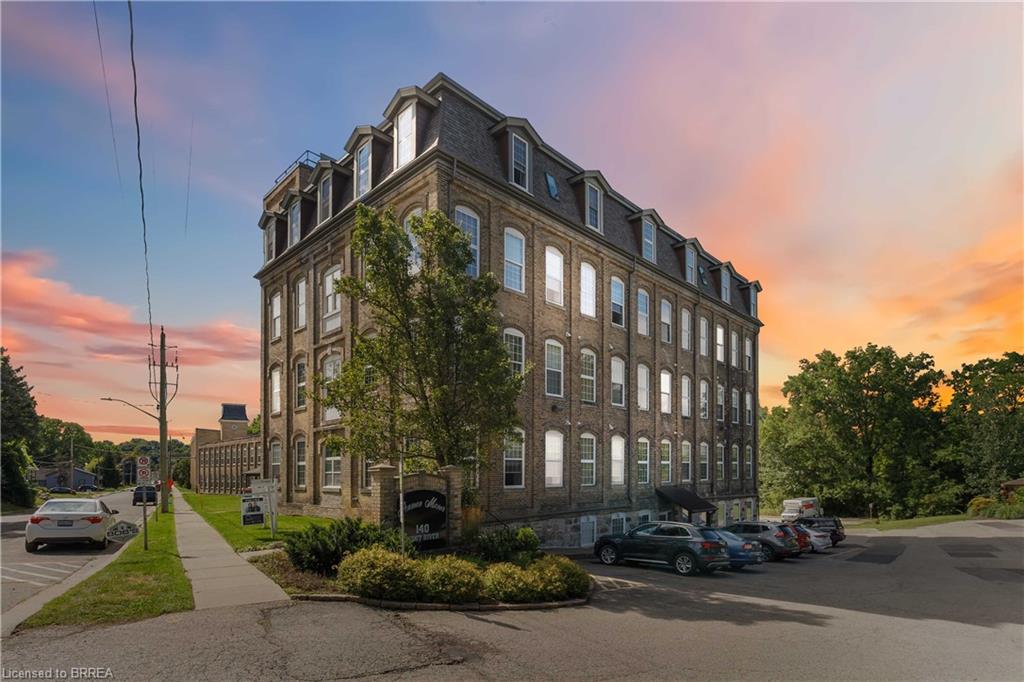 504-140 West River Street Property Photo 1