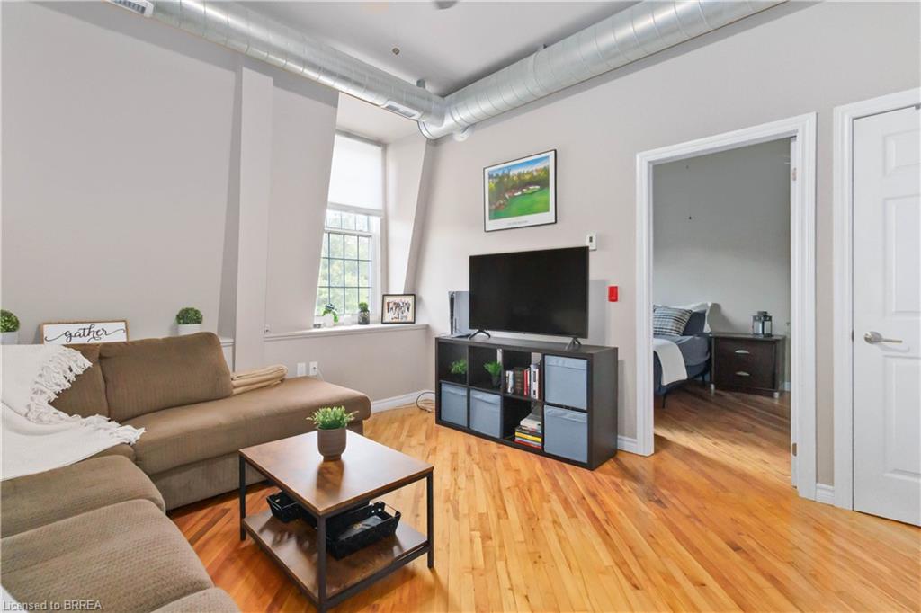 504-140 West River Street Property Photo 15