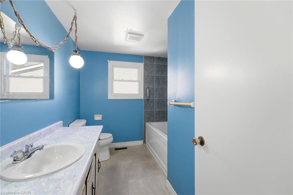 117 Monmore Road Property Photo 30