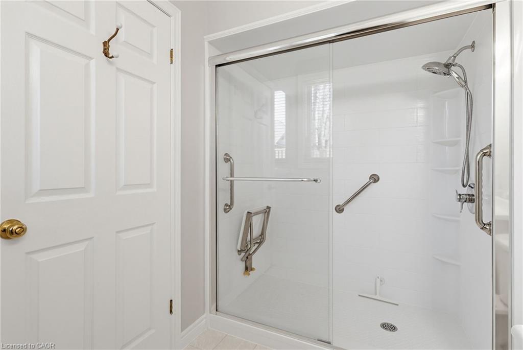 34 Greentrail Drive Property Photo 21