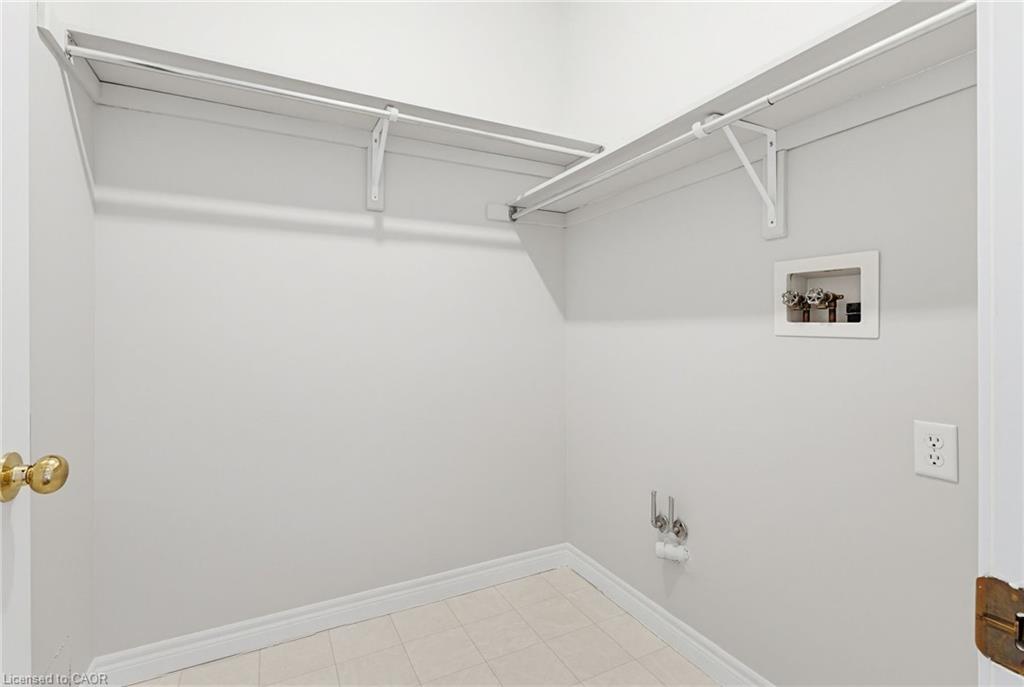 34 Greentrail Drive Property Photo 22