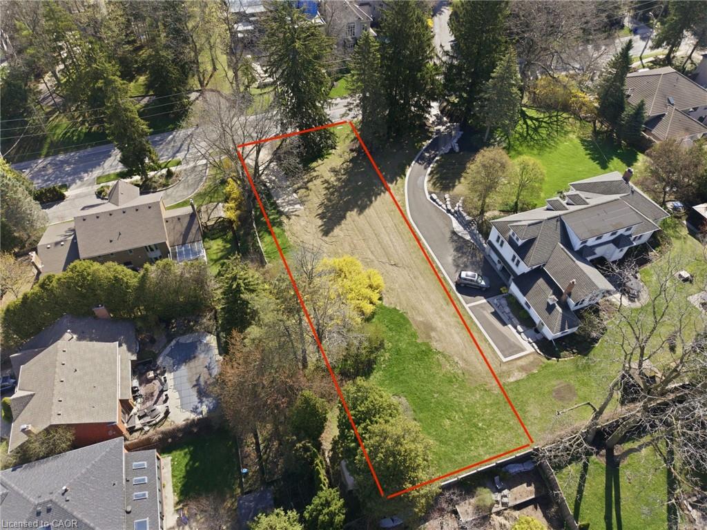 206 Lovers Lane Property Photo 4