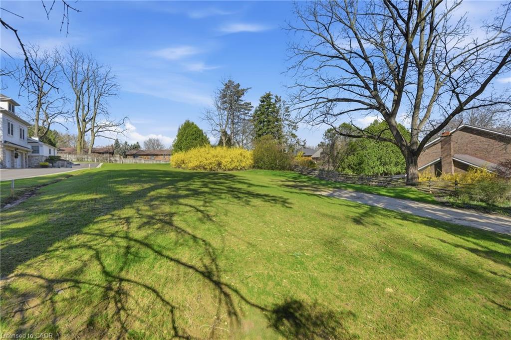 206 Lovers Lane Property Photo 8