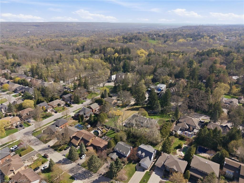 206 Lovers Lane Property Photo 18