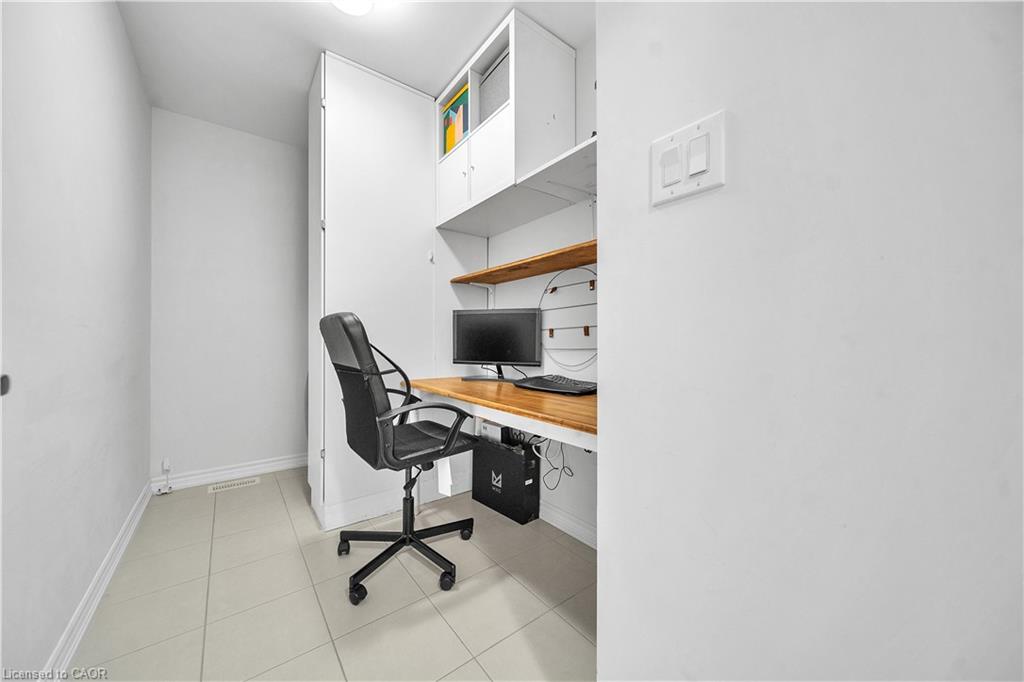 26 Gibbs Way Property Photo 24