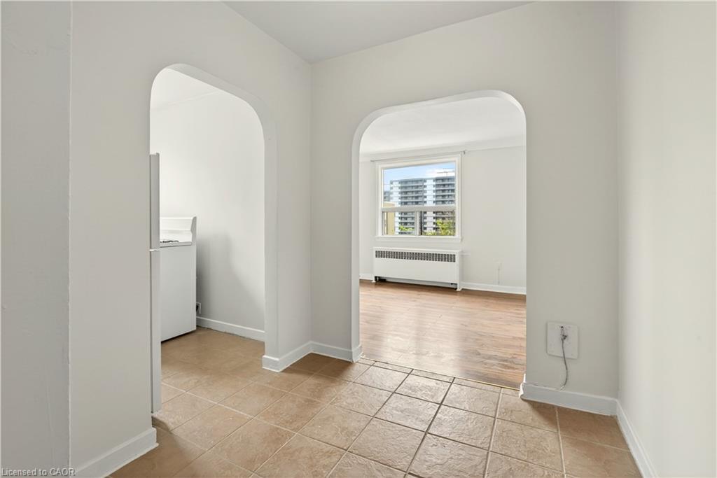 401-118 St. Joseph's Drive Property Photo 4