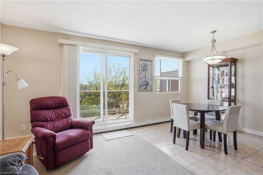 512-793 Colborne Street E Property Photo 6